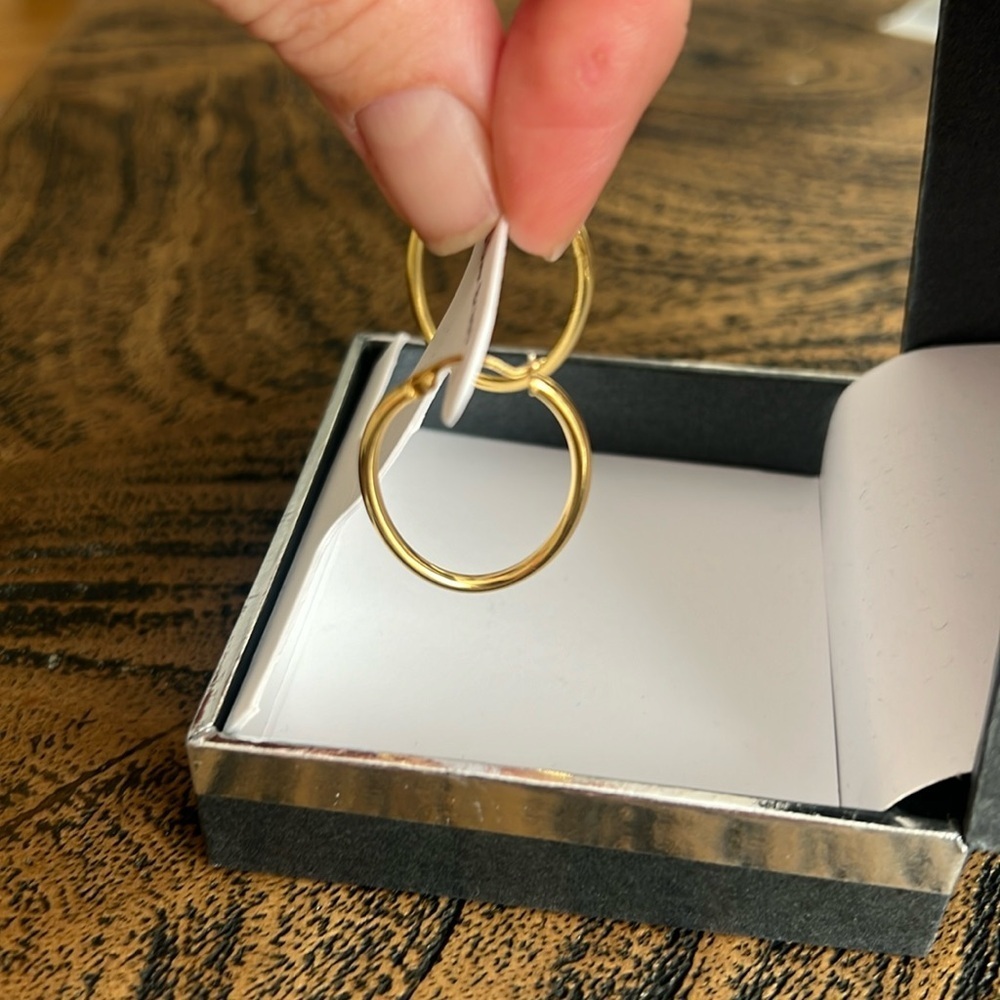 And Now This 18k gold over brass - Picture 2 of 5